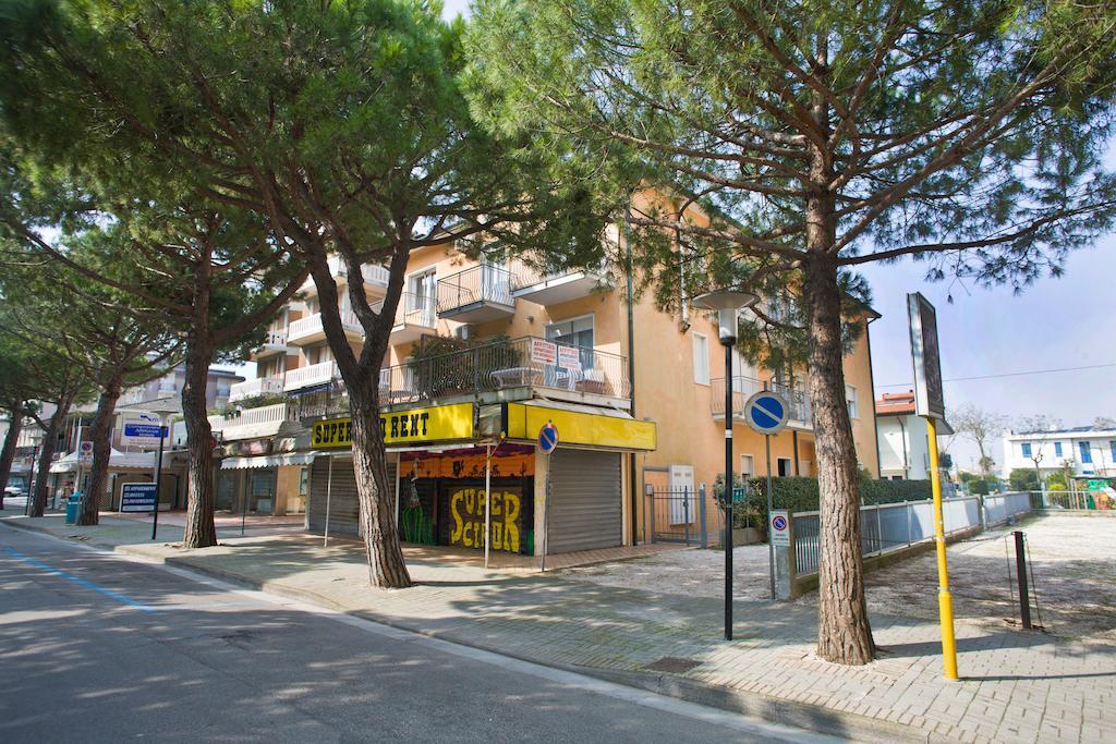 Villa Hanna Lido di Jesolo Eksteriør billede